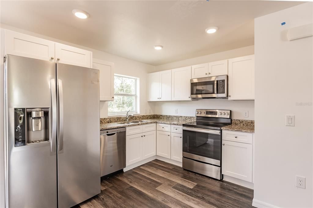 Active With Contract: $285,000 (3 beds, 2 baths, 1228 Square Feet)