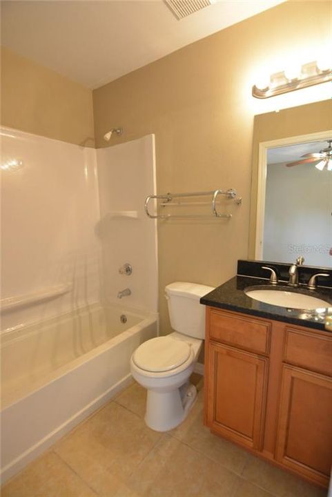 Active With Contract: $1,500 (2 beds, 2 baths, 840 Square Feet)