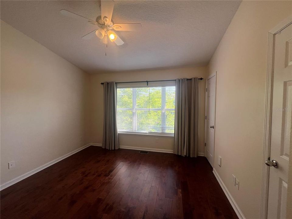 For Rent: $1,750 (2 beds, 2 baths, 1074 Square Feet)
