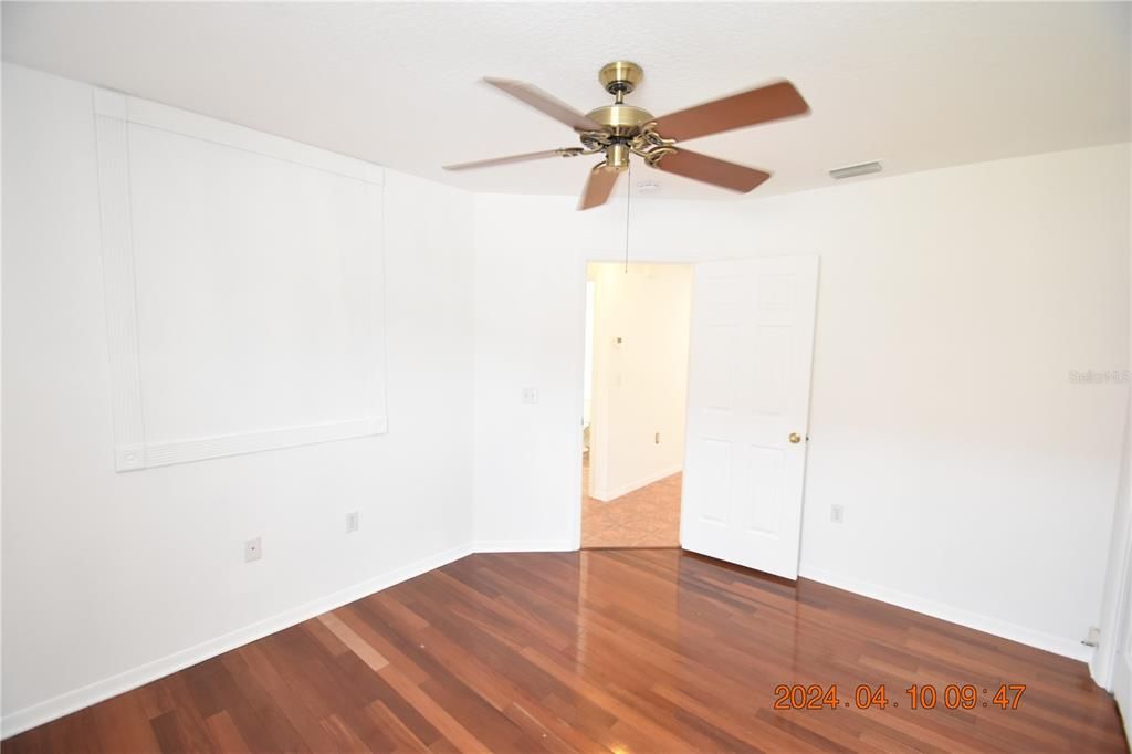 Recently Rented: $2,495 (3 beds, 2 baths, 1854 Square Feet)