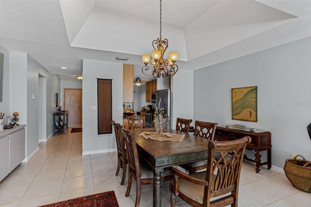 Spacious dining room made for entertaining family and friends
