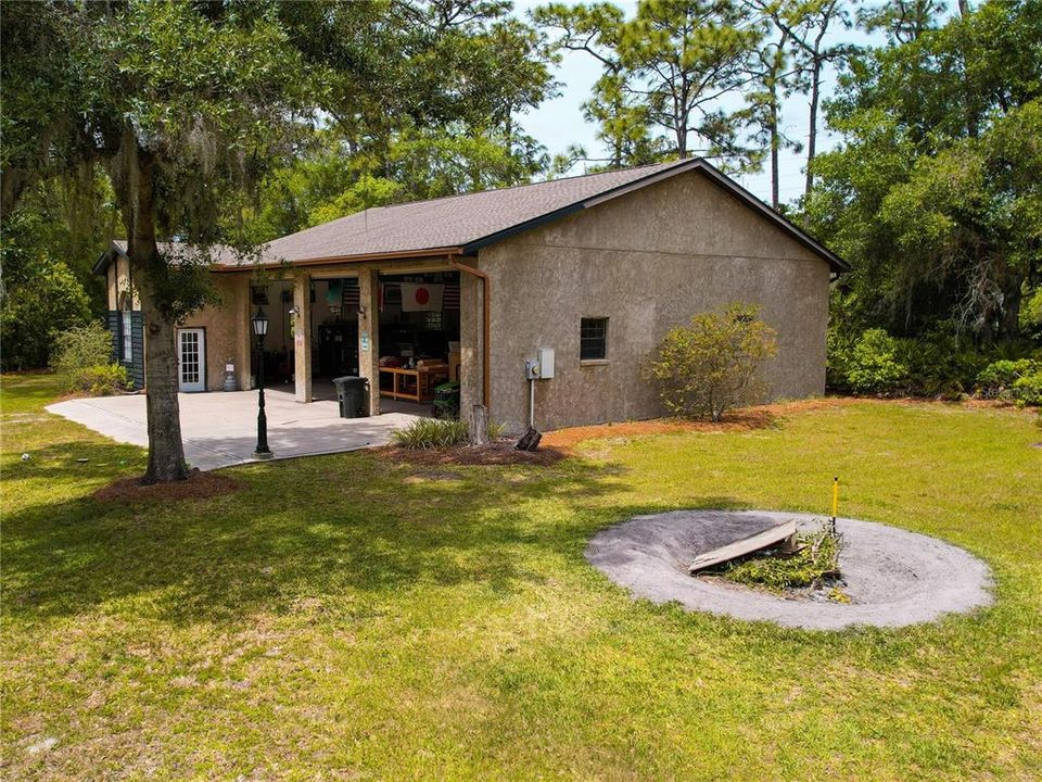 For Sale: $1,200,000 (3 beds, 2 baths, 3080 Square Feet)