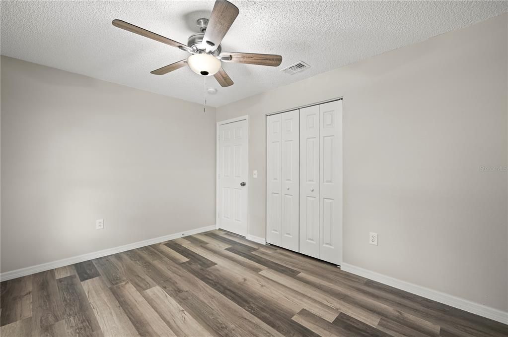 Active With Contract: $299,900 (3 beds, 2 baths, 1056 Square Feet)