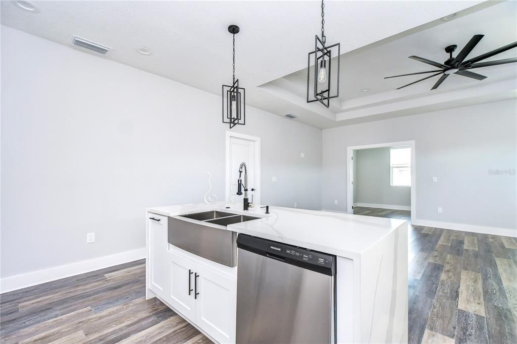Active With Contract: $654,900 (4 beds, 2 baths, 1701 Square Feet)