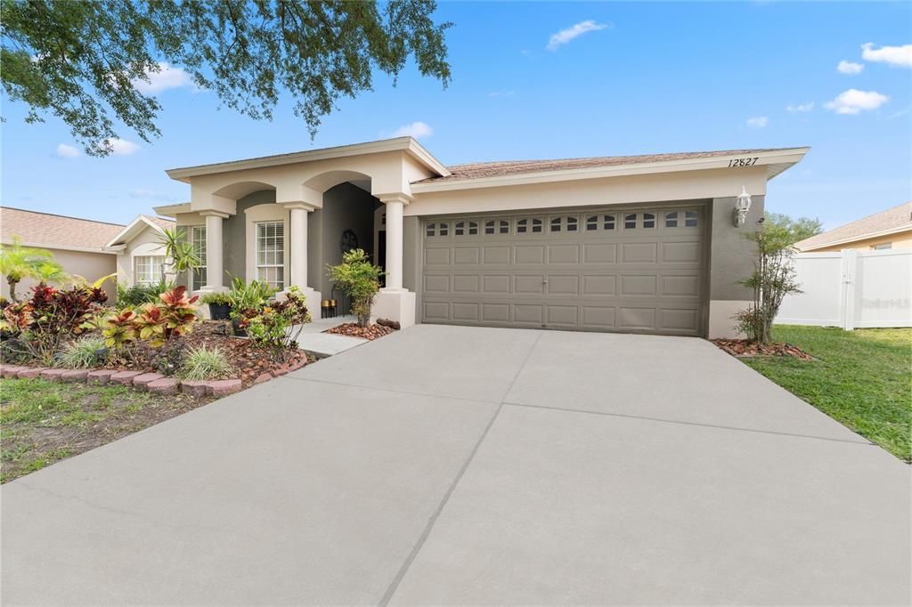 Recently Sold: $359,000 (3 beds, 2 baths, 1525 Square Feet)