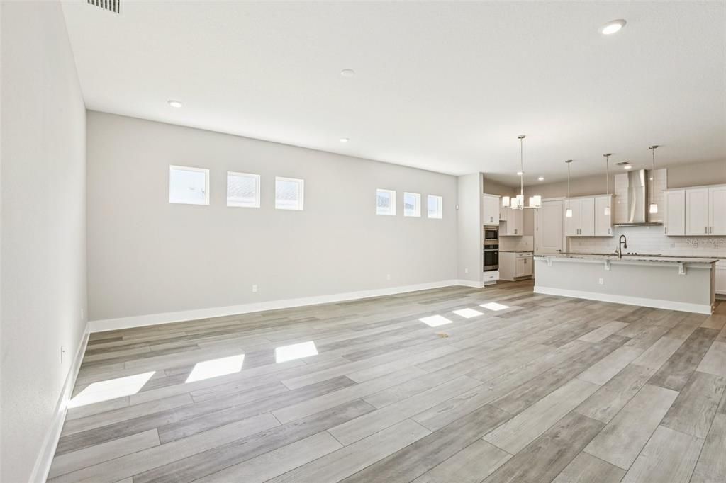 For Sale: $1,049,990 (5 beds, 4 baths, 3272 Square Feet)