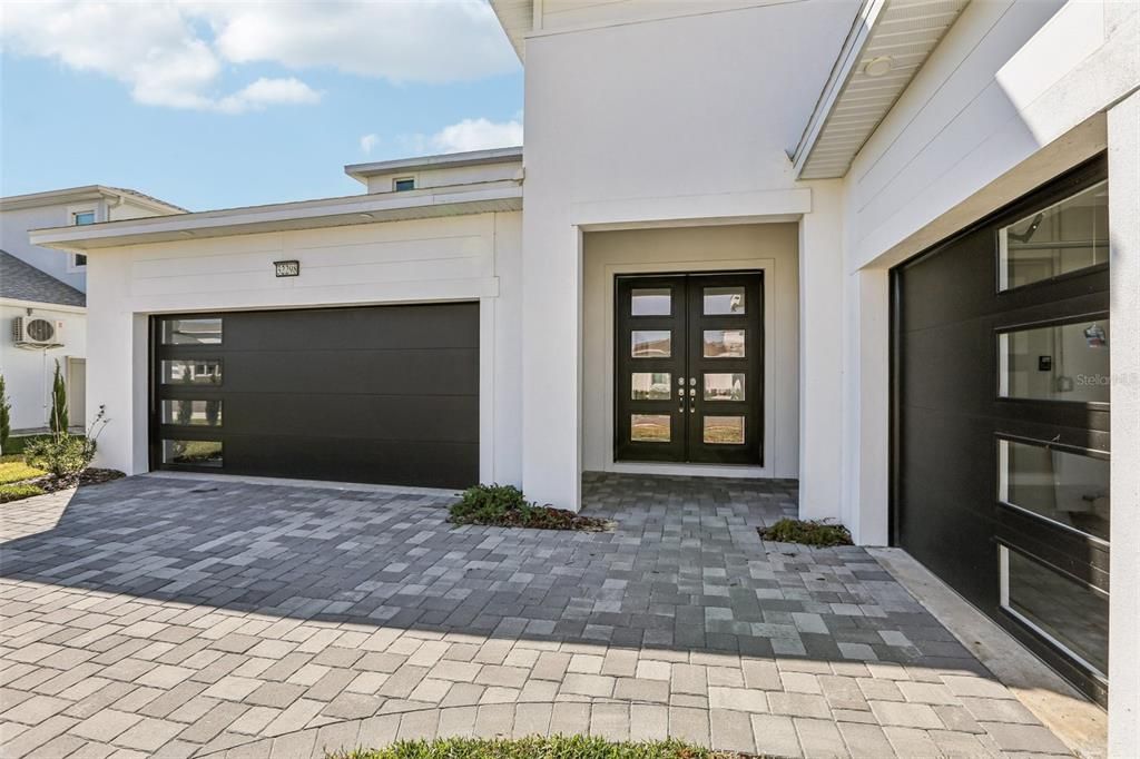 For Sale: $1,049,990 (5 beds, 4 baths, 3272 Square Feet)