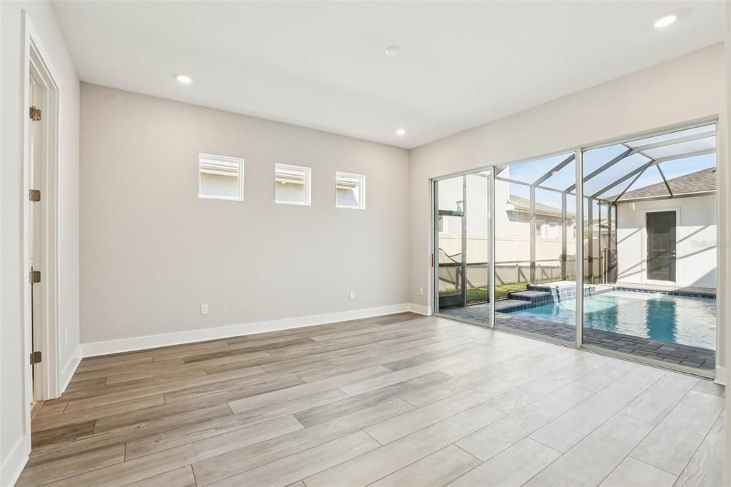 For Sale: $1,049,990 (5 beds, 4 baths, 3272 Square Feet)