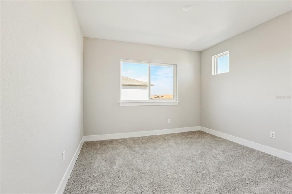 For Sale: $1,049,990 (5 beds, 4 baths, 3272 Square Feet)