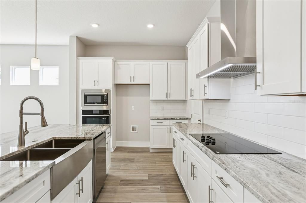 For Sale: $1,049,990 (5 beds, 4 baths, 3272 Square Feet)