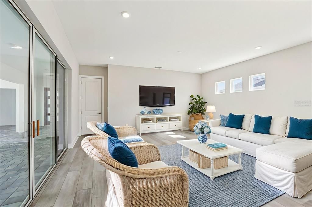 For Sale: $1,049,990 (5 beds, 4 baths, 3272 Square Feet)