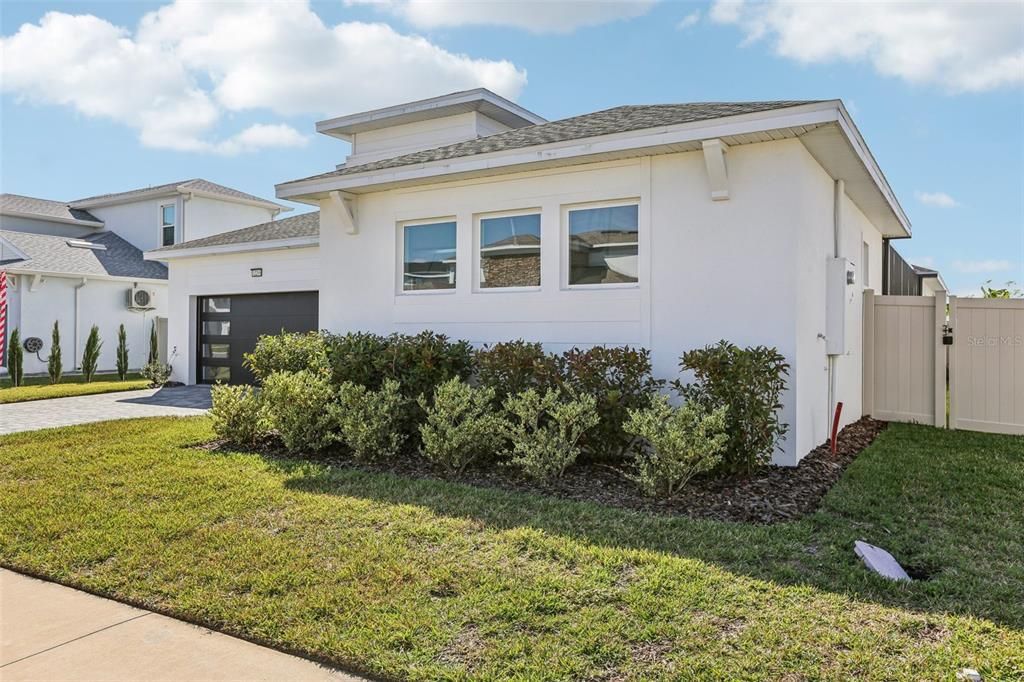 For Sale: $1,049,990 (5 beds, 4 baths, 3272 Square Feet)