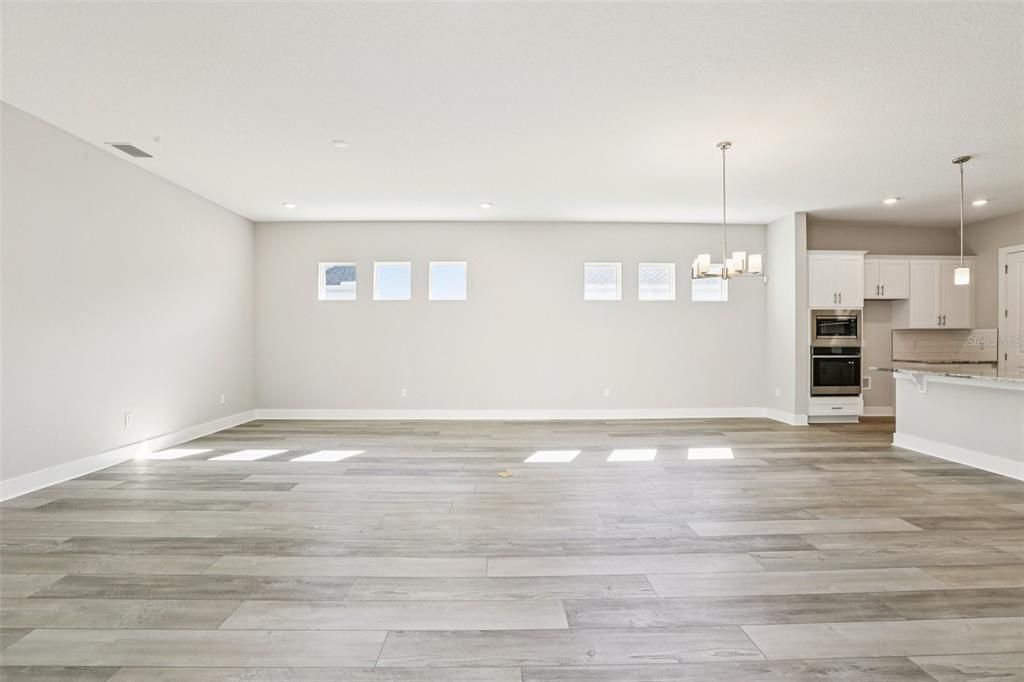 For Sale: $1,049,990 (5 beds, 4 baths, 3272 Square Feet)