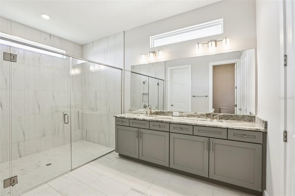 For Sale: $1,049,990 (5 beds, 4 baths, 3272 Square Feet)