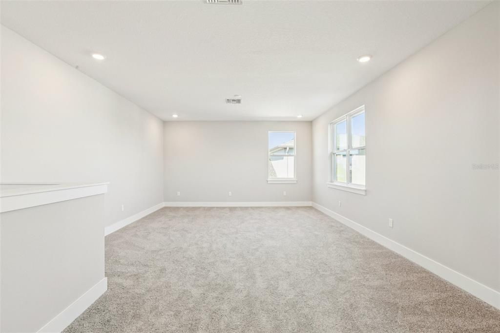 For Sale: $1,049,990 (5 beds, 4 baths, 3272 Square Feet)