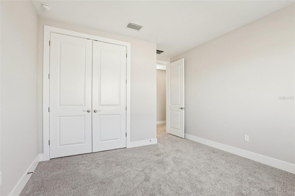 For Sale: $1,049,990 (5 beds, 4 baths, 3272 Square Feet)