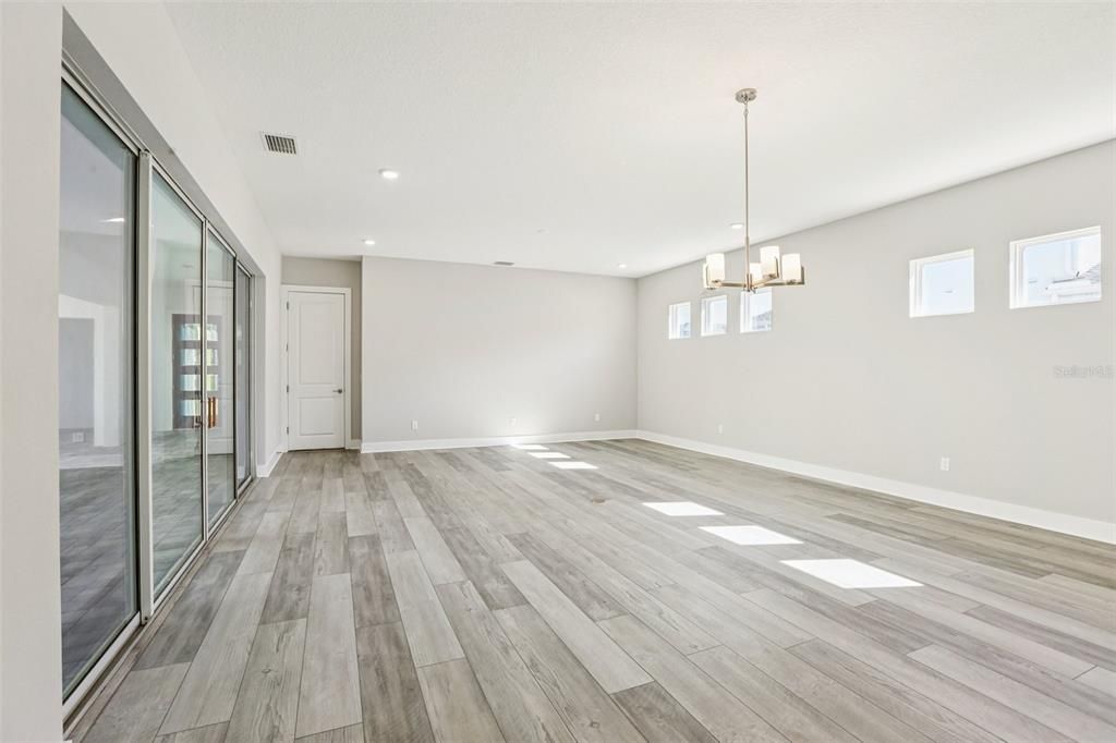 For Sale: $1,049,990 (5 beds, 4 baths, 3272 Square Feet)