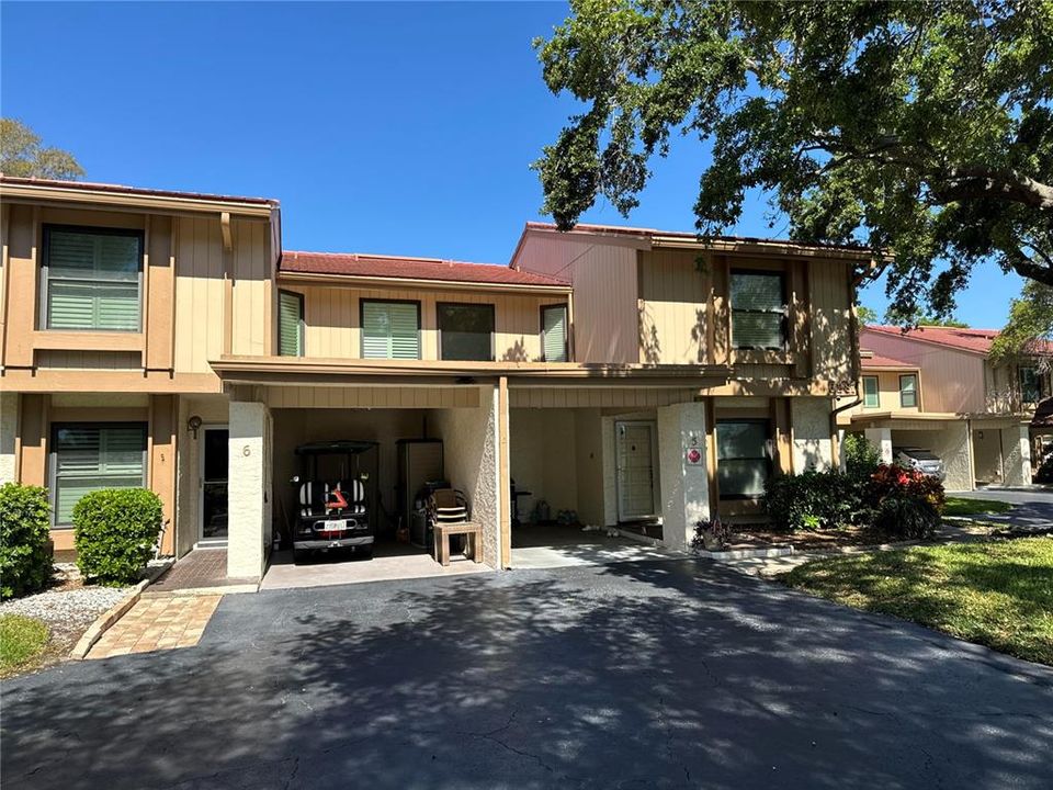Vendido Recientemente: $800,000 (4 camas, 3 baños, 1650 Pies cuadrados)