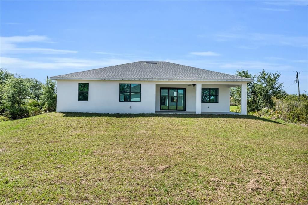 Active With Contract: $425,000 (4 beds, 2 baths, 1943 Square Feet)