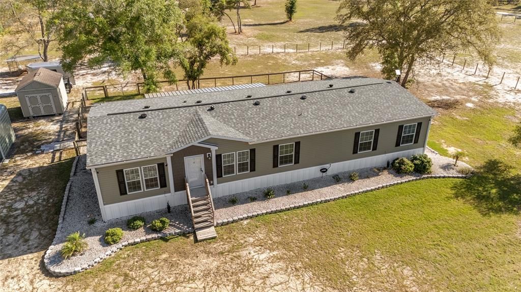 Recently Sold: $435,000 (5 beds, 3 baths, 2100 Square Feet)