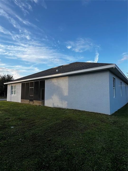 Active With Contract: $2,150 (4 beds, 2 baths, 1928 Square Feet)