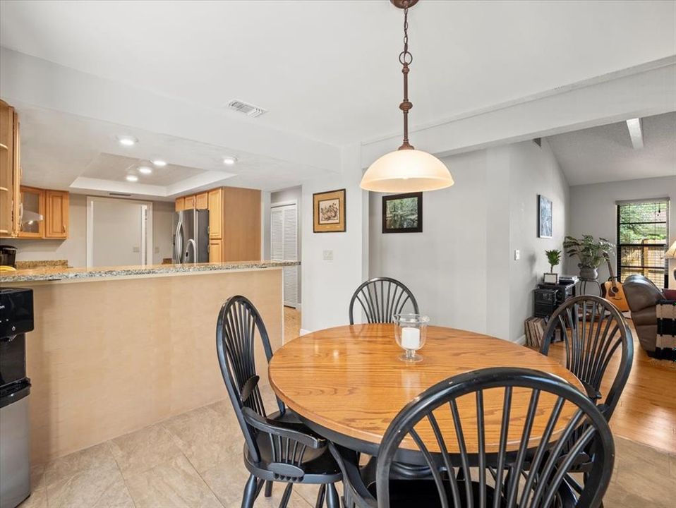 Active With Contract: $895,000 (3 beds, 2 baths, 2478 Square Feet)