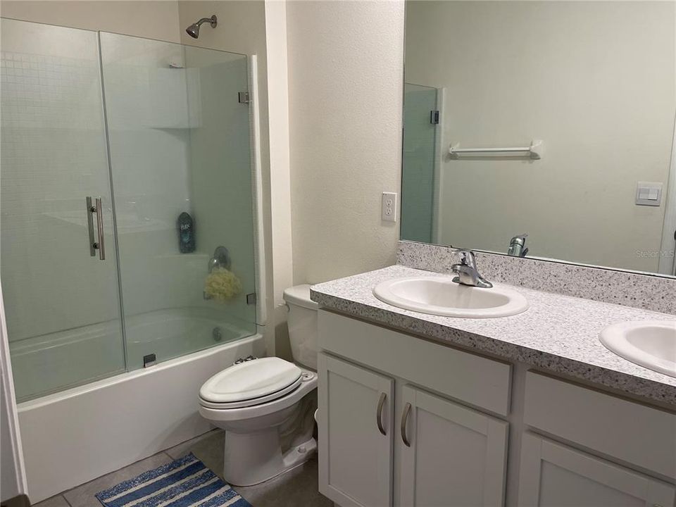 Недавно арендовано: $2,550 (4 спален, 2 ванн, 2260 Квадратных фут)