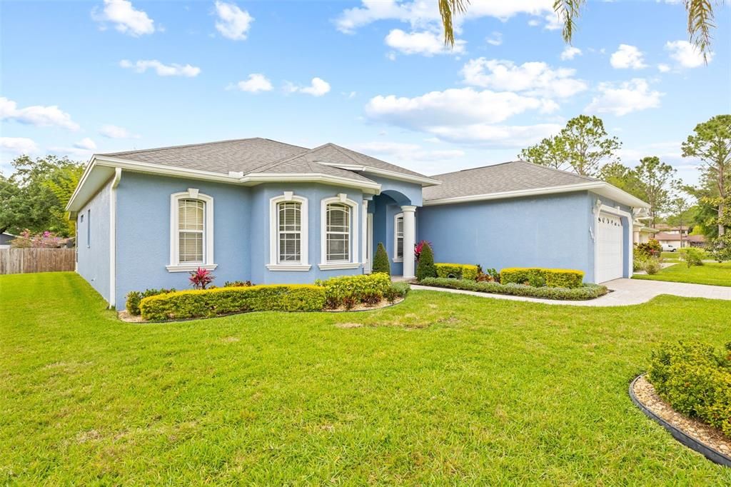 Active With Contract: $549,900 (4 beds, 3 baths, 2162 Square Feet)
