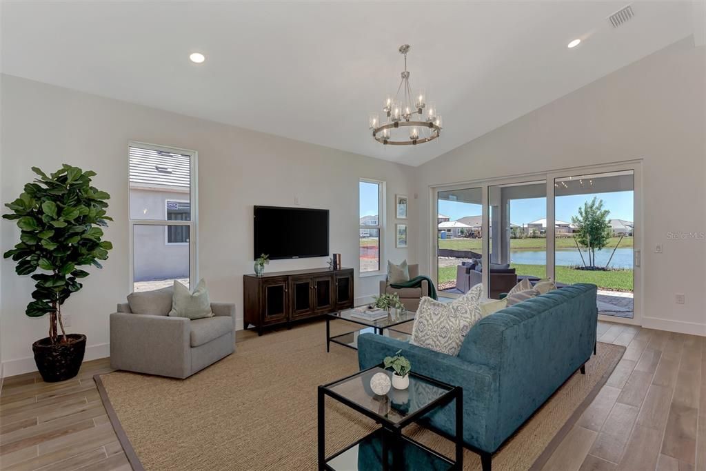 Recently Sold: $859,000 (2 beds, 2 baths, 2135 Square Feet)