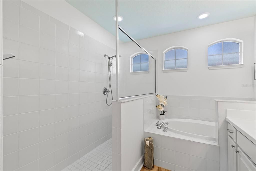 待售: $475,000 (3 贝兹, 2 浴室, 1762 平方英尺)