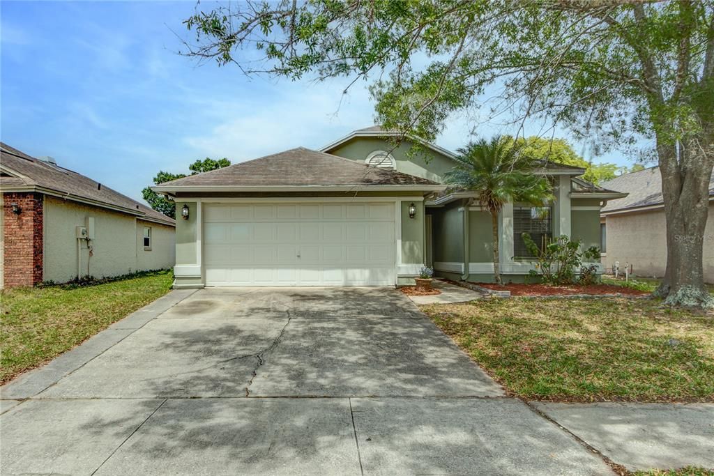 For Sale: $384,900 (3 beds, 2 baths, 1401 Square Feet)