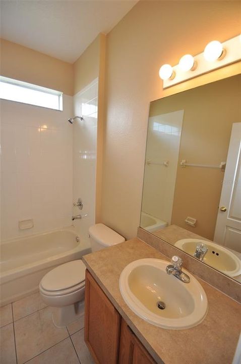 Недавно арендовано: $2,350 (4 спален, 3 ванн, 2354 Квадратных фут)
