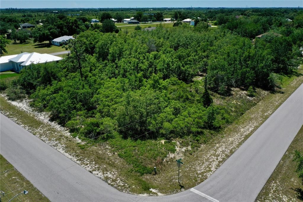 For Sale: $28,999 (0.39 acres)