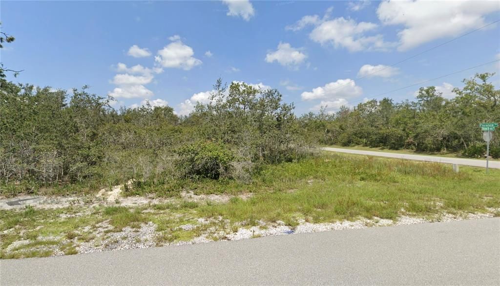 For Sale: $28,999 (0.39 acres)