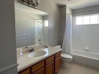 Recently Rented: $2,100 (2 beds, 2 baths, 1657 Square Feet)