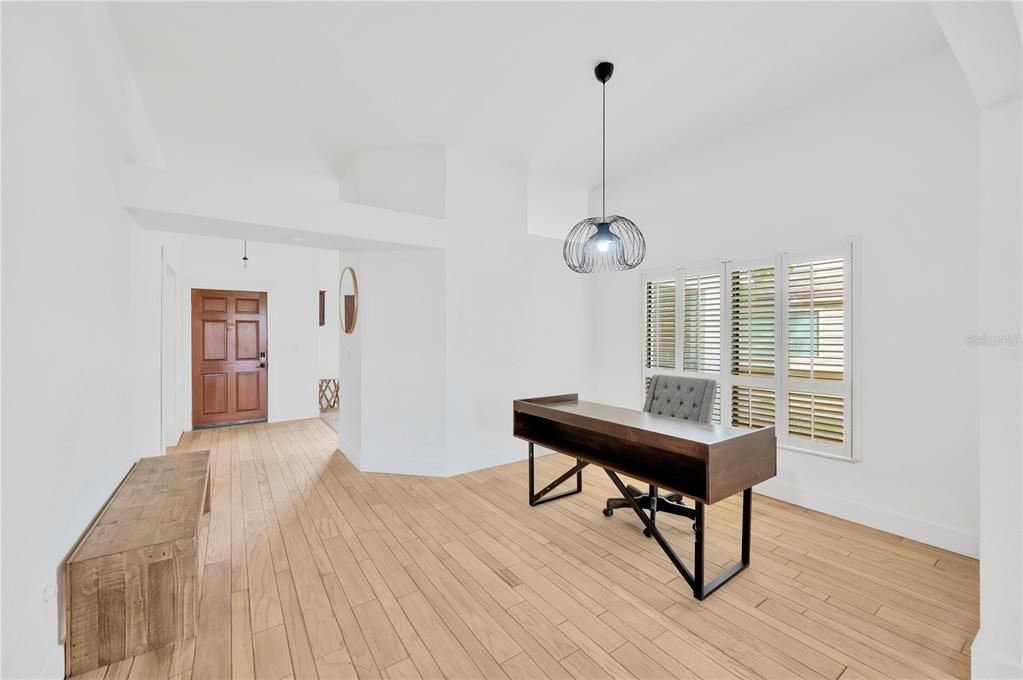 Active With Contract: $440,000 (3 beds, 2 baths, 1966 Square Feet)