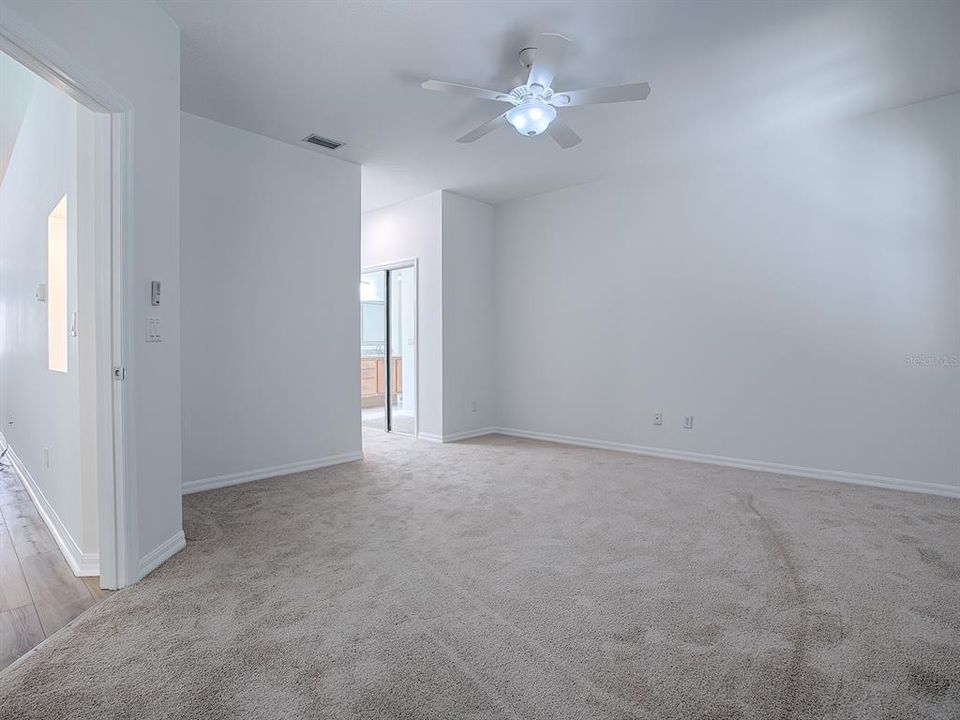 For Sale: $349,500 (2 beds, 2 baths, 1482 Square Feet)