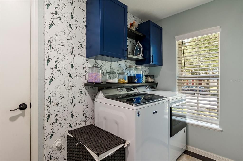 Active With Contract: $299,900 (3 beds, 2 baths, 1360 Square Feet)