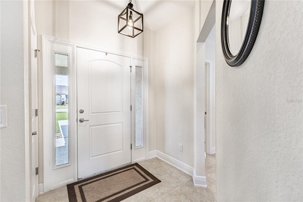 Active With Contract: $435,000 (4 beds, 2 baths, 1733 Square Feet)