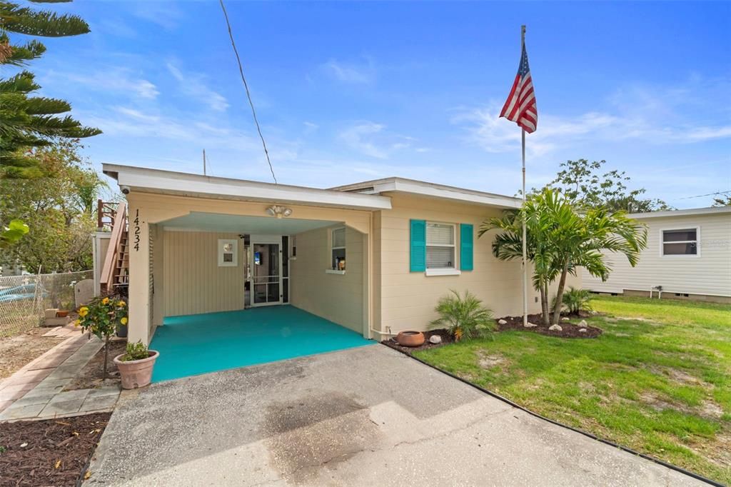 For Sale: $385,000 (2 beds, 2 baths, 1092 Square Feet)