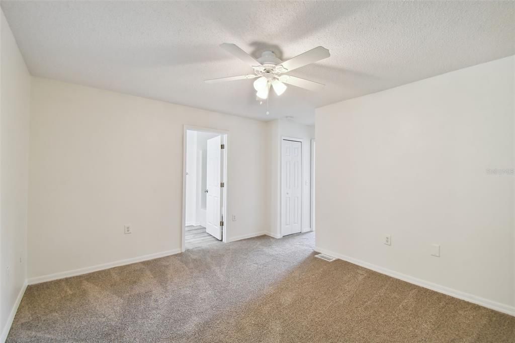 Recently Sold: $285,000 (3 beds, 2 baths, 1670 Square Feet)