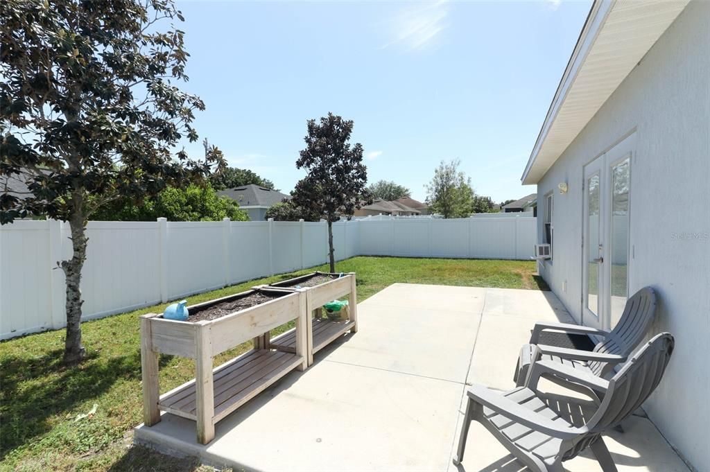 For Sale: $319,900 (3 beds, 2 baths, 1545 Square Feet)