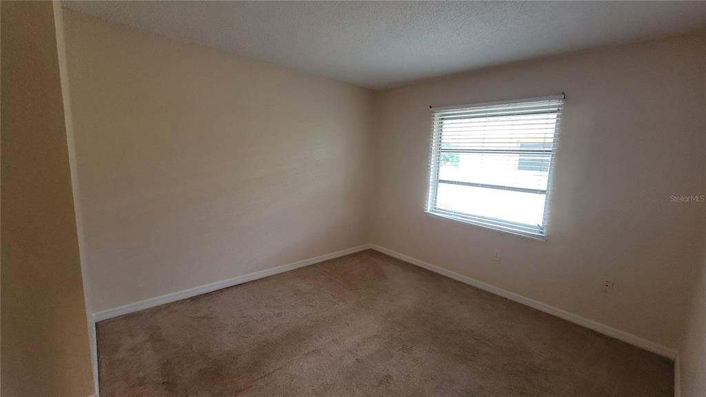 For Rent: $1,950 (2 beds, 1 baths, 955 Square Feet)