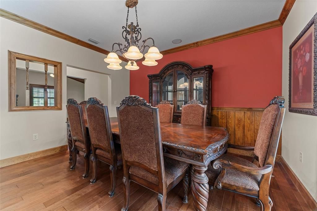 Formal Dinning Room