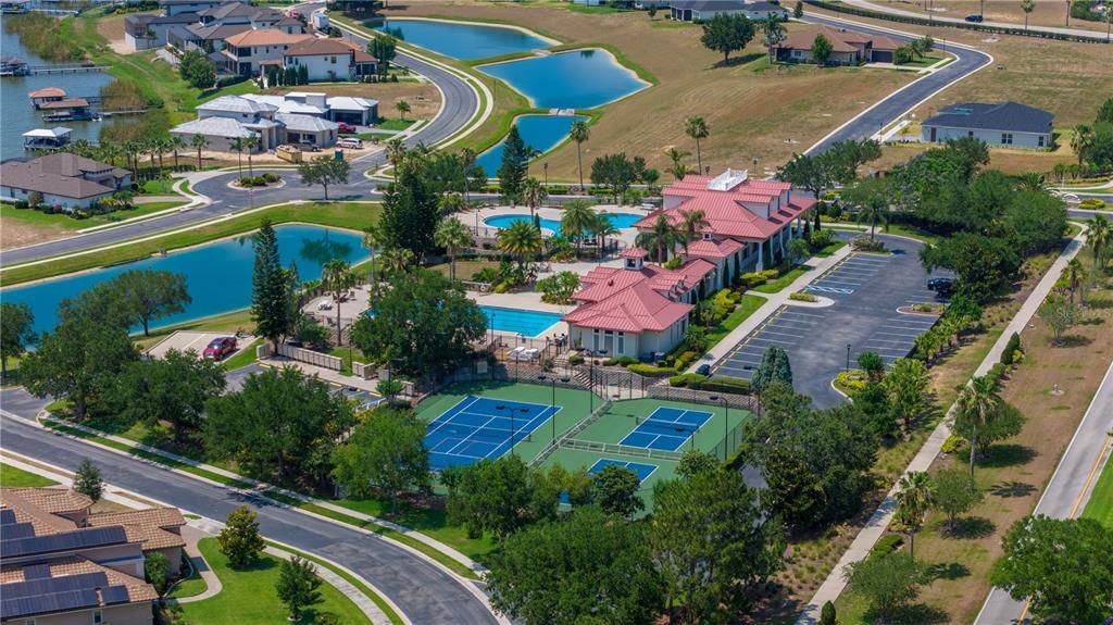 4 YEAR IN A ROW AWARD WINNING HOA COMMON AREAS: LAKES, 3 POOLS, TENNIS COURTS, PICKLEBALL COURTS, BASKETBALL COURTS, CLUBHOUSE, BOAT PARKINGS, STATE OR THE ART FITNESS CENTER, BOAT FACILITIES