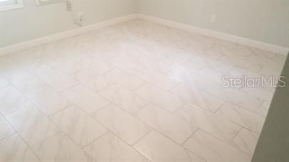 For Rent: $1,485 (2 beds, 1 baths, 875 Square Feet)