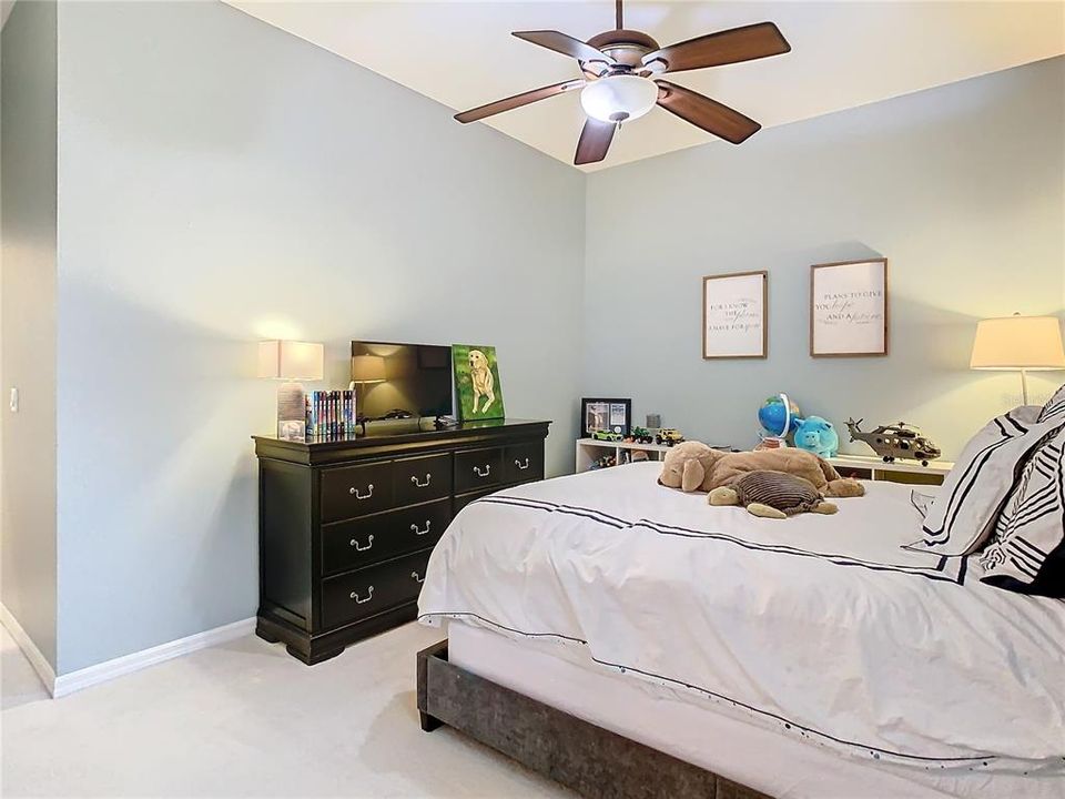 Active With Contract: $750,000 (4 beds, 3 baths, 2532 Square Feet)
