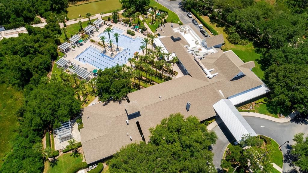 Clubhouse & Resort Style Pool