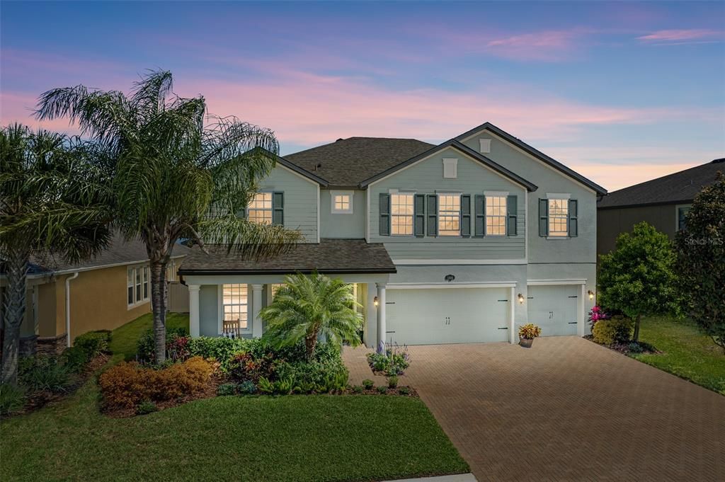 Active With Contract: $789,000 (5 beds, 3 baths, 3433 Square Feet)