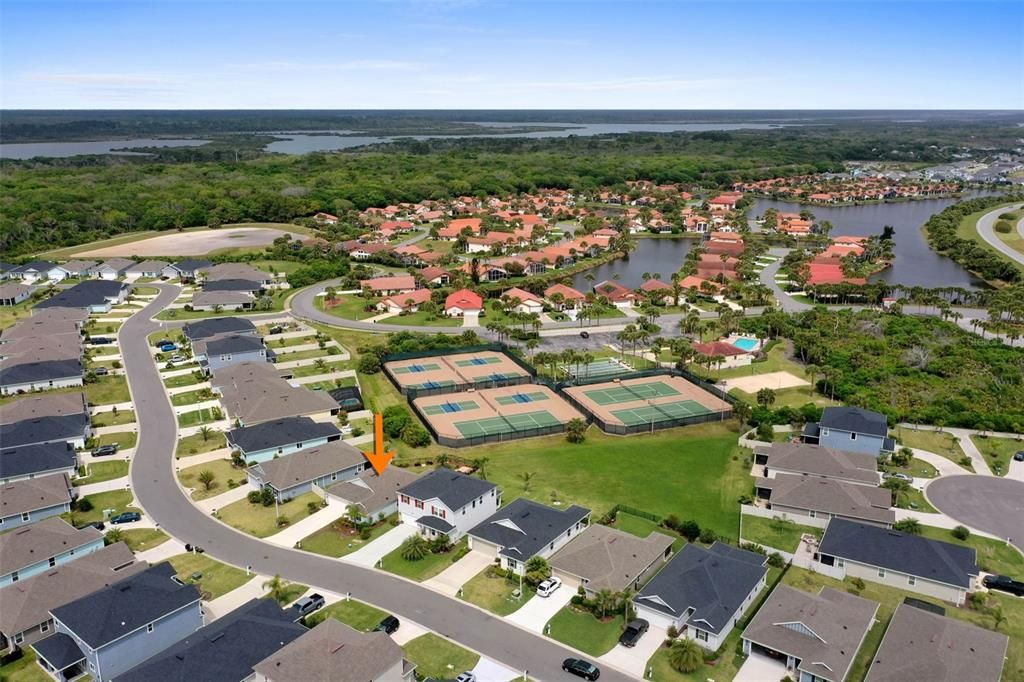 Activo con contrato: $385,000 (3 camas, 2 baños, 1542 Pies cuadrados)